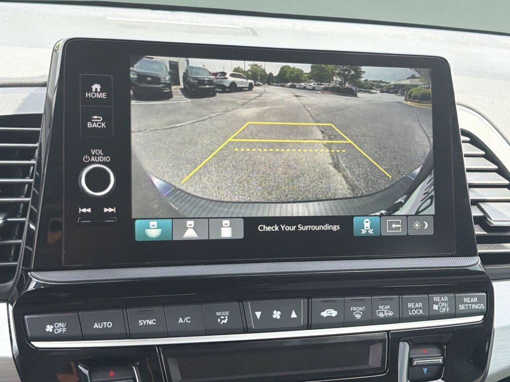 new 2026 Honda Odyssey car, priced at $46,051