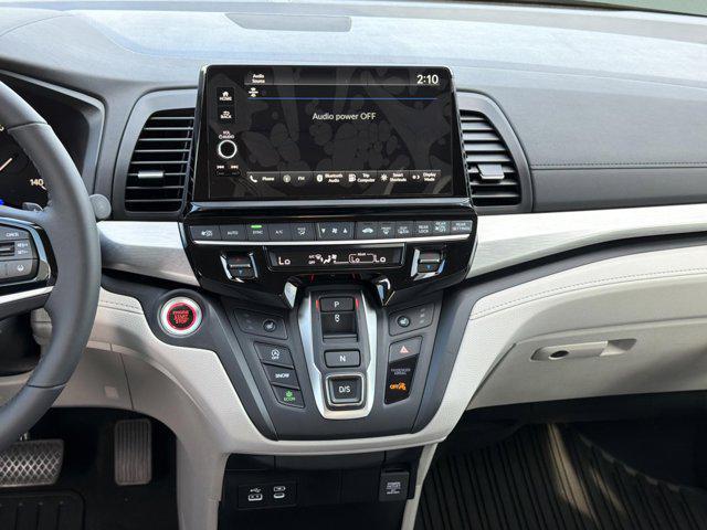 new 2026 Honda Odyssey car, priced at $42,064