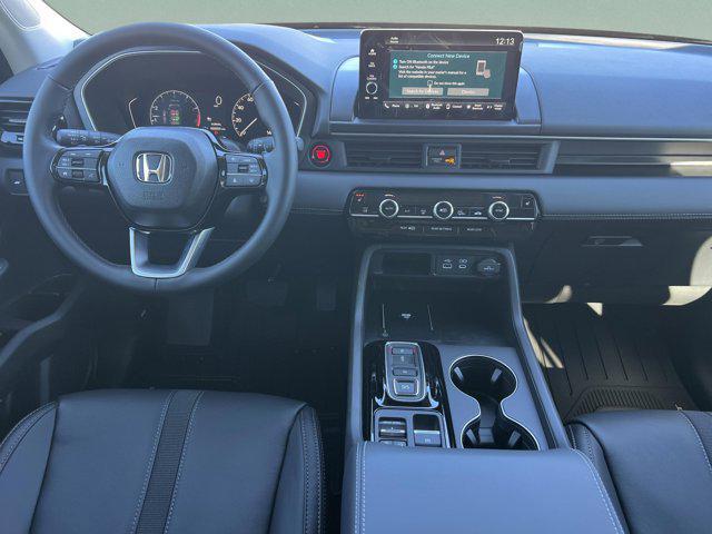 new 2025 Honda Pilot car, priced at $42,846