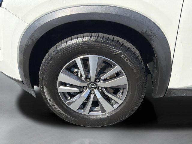 used 2023 Nissan Pathfinder car, priced at $26,051