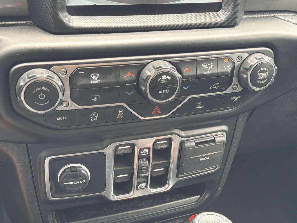 used 2022 Jeep Wrangler Unlimited car, priced at $26,977
