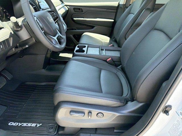new 2026 Honda Odyssey car, priced at $46,140