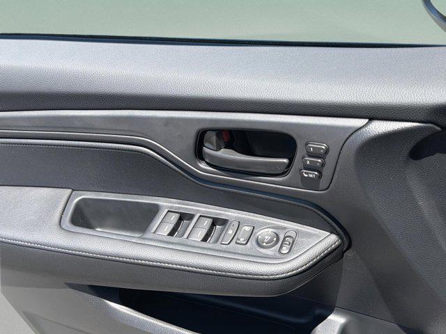 new 2026 Honda Odyssey car, priced at $46,140