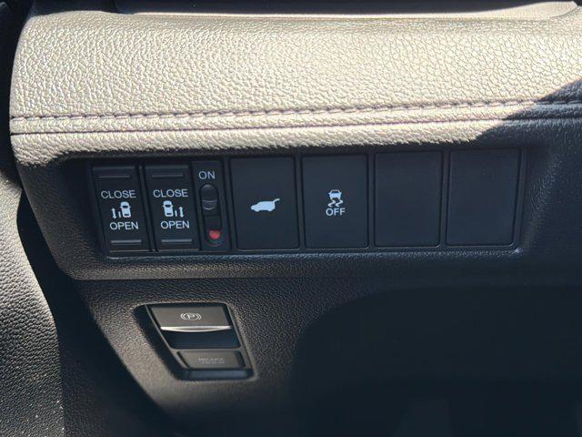 new 2026 Honda Odyssey car, priced at $46,140