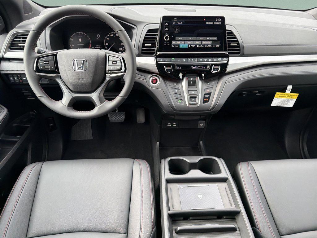 new 2026 Honda Odyssey car, priced at $43,095