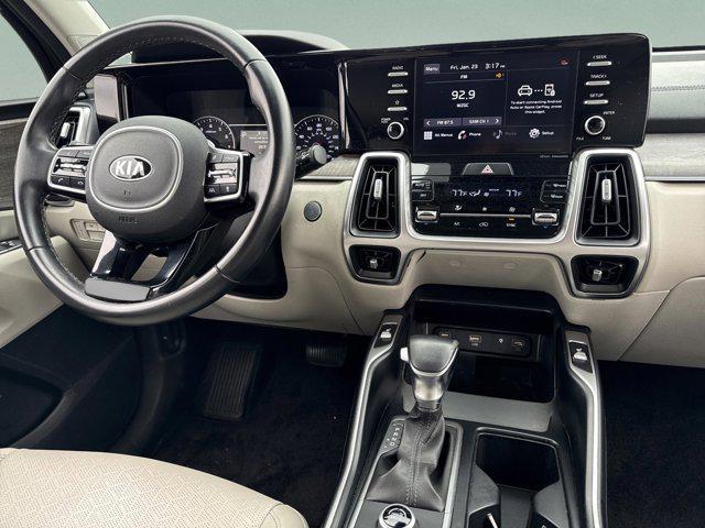 used 2021 Kia Sorento car, priced at $17,494