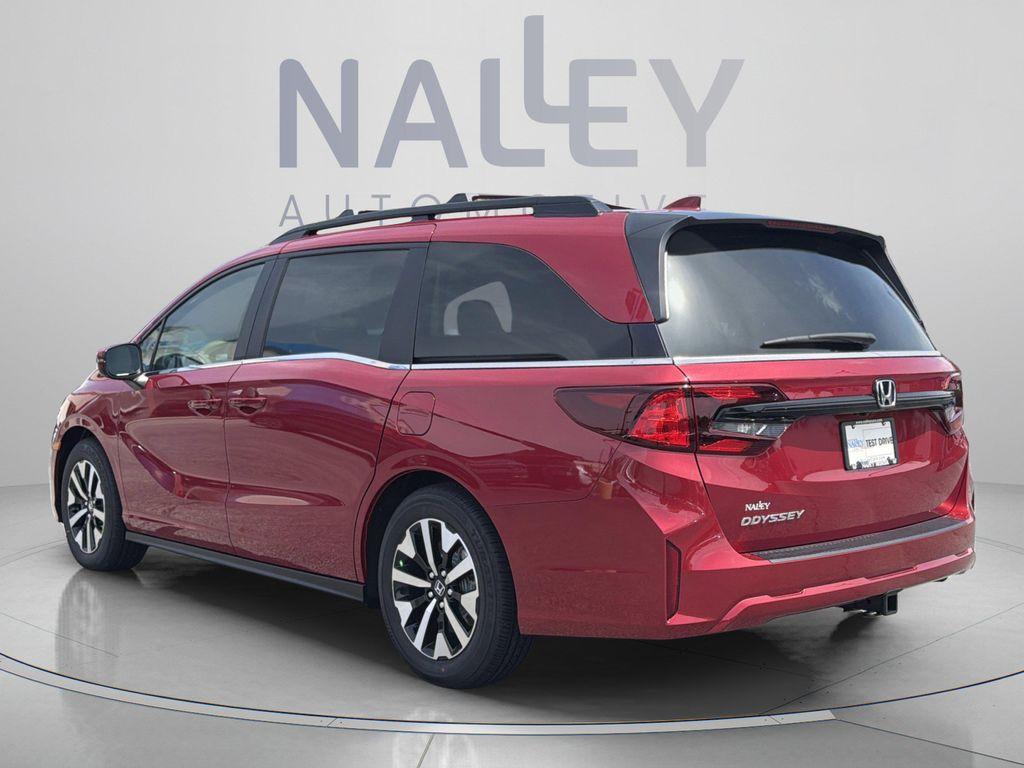 new 2026 Honda Odyssey car, priced at $43,372
