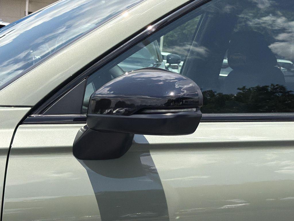 new 2026 Honda CR-V Hybrid car, priced at $40,353