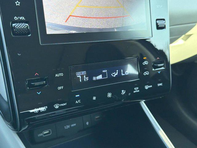 used 2022 Hyundai TUCSON Hybrid car, priced at $22,889