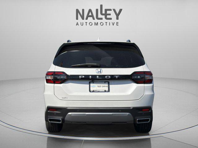 new 2026 Honda Pilot car, priced at $43,658