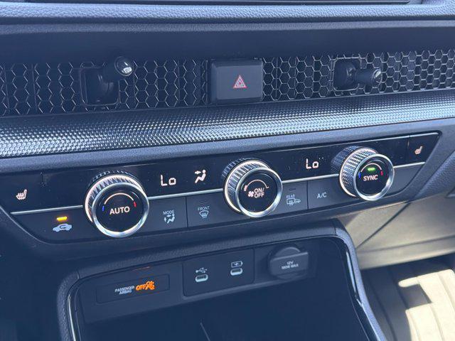 new 2026 Honda CR-V Hybrid car, priced at $38,593