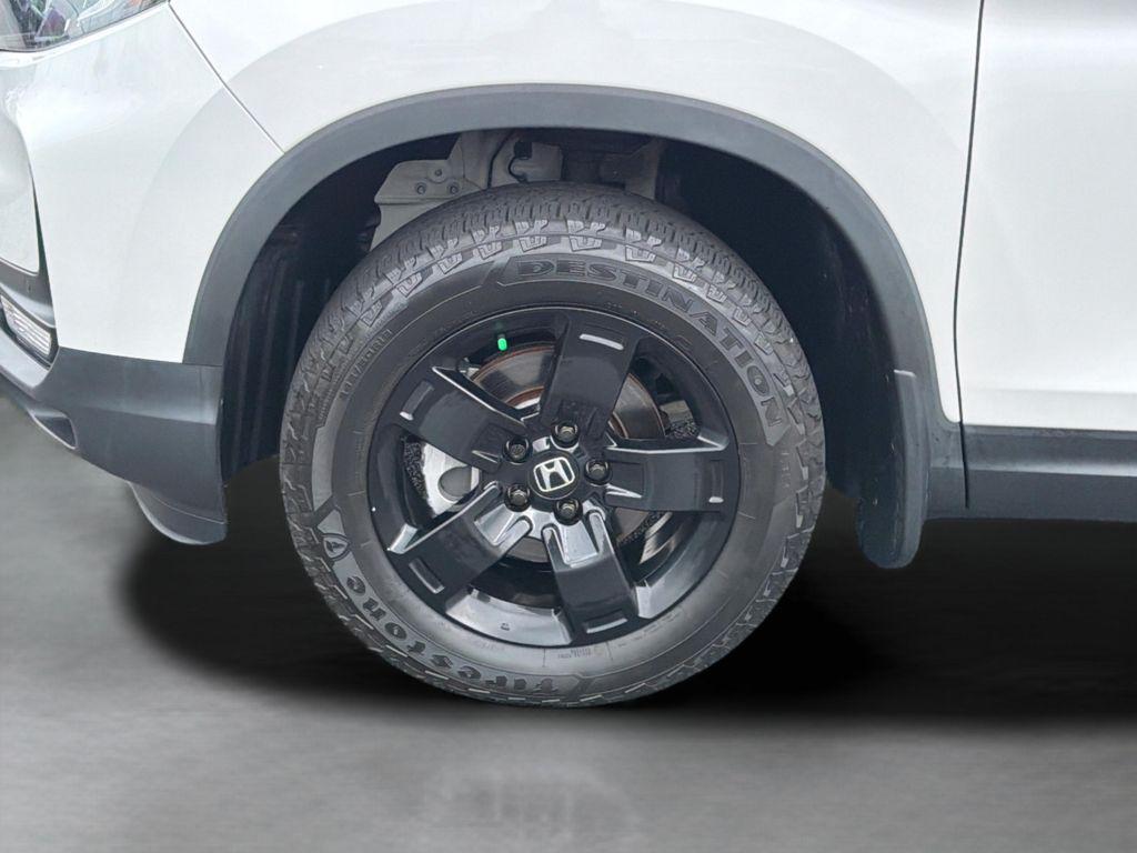 used 2024 Honda Ridgeline car, priced at $36,265