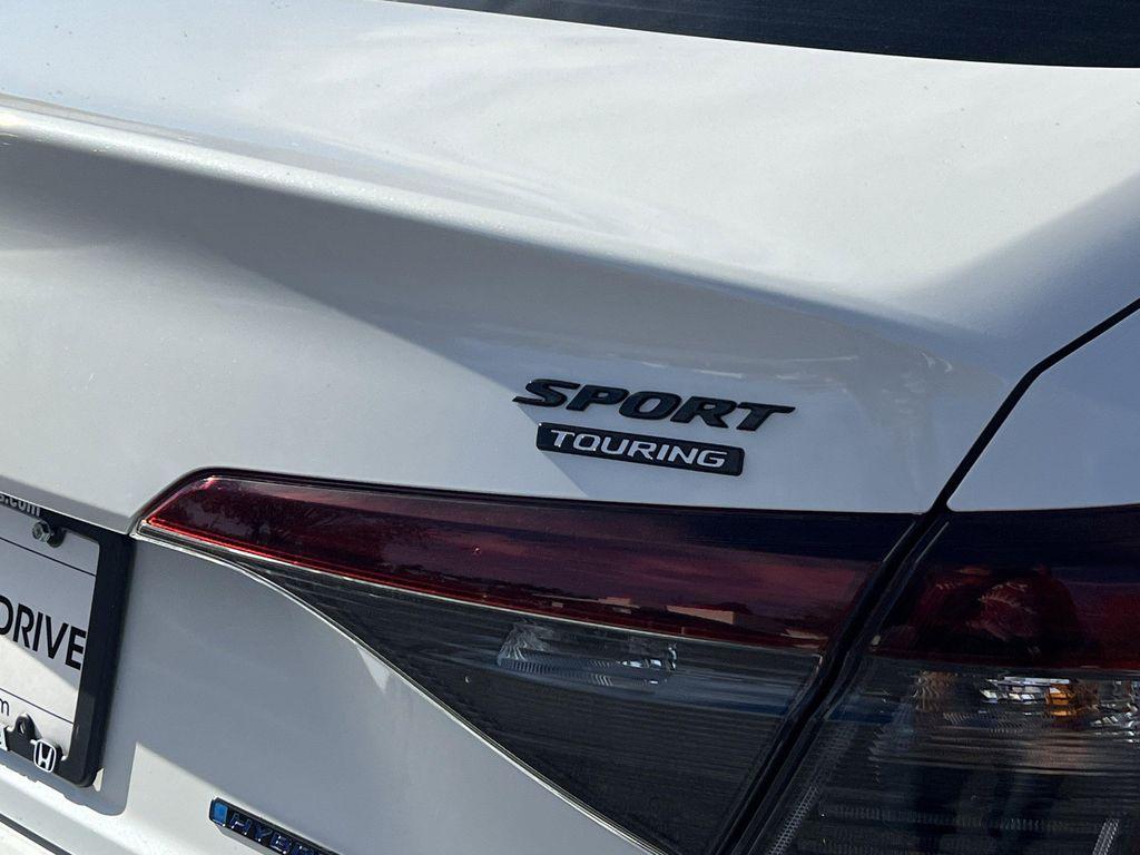 new 2026 Honda Civic Hybrid car, priced at $35,043