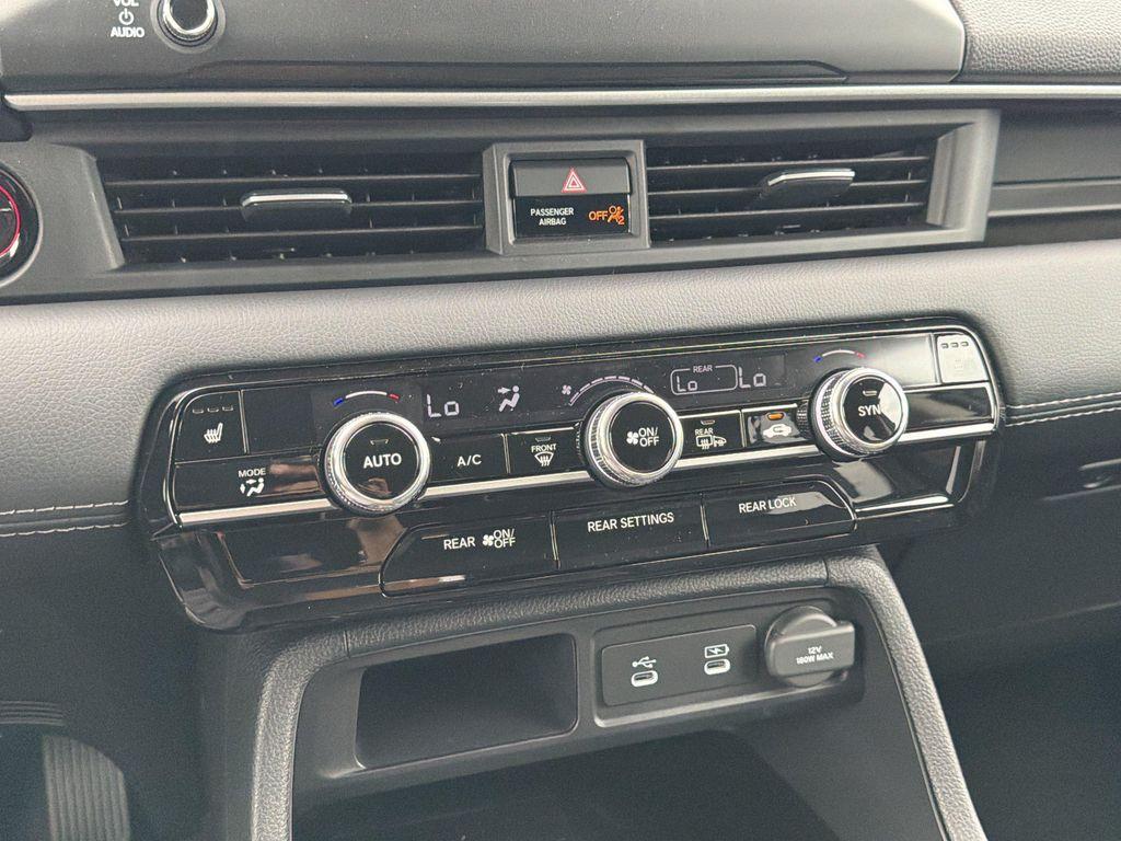 new 2026 Honda Pilot car, priced at $47,288