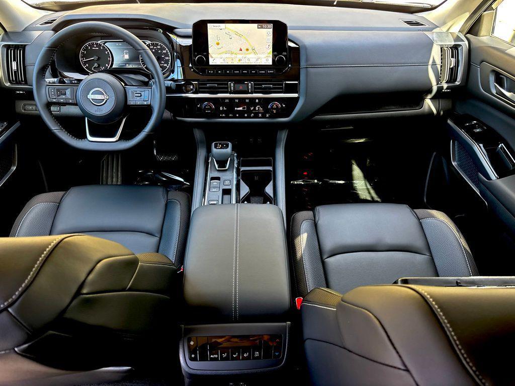 new 2025 Nissan Pathfinder car, priced at $40,425