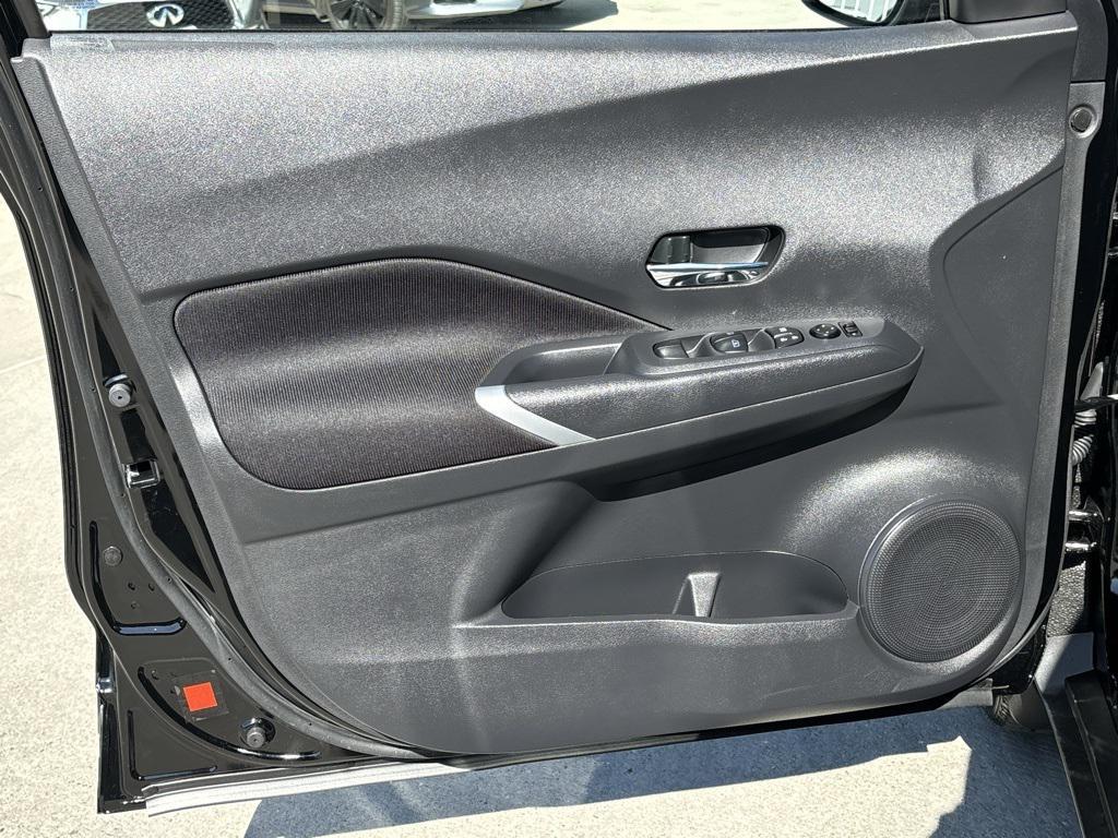 new 2024 Nissan Kicks car, priced at $24,509