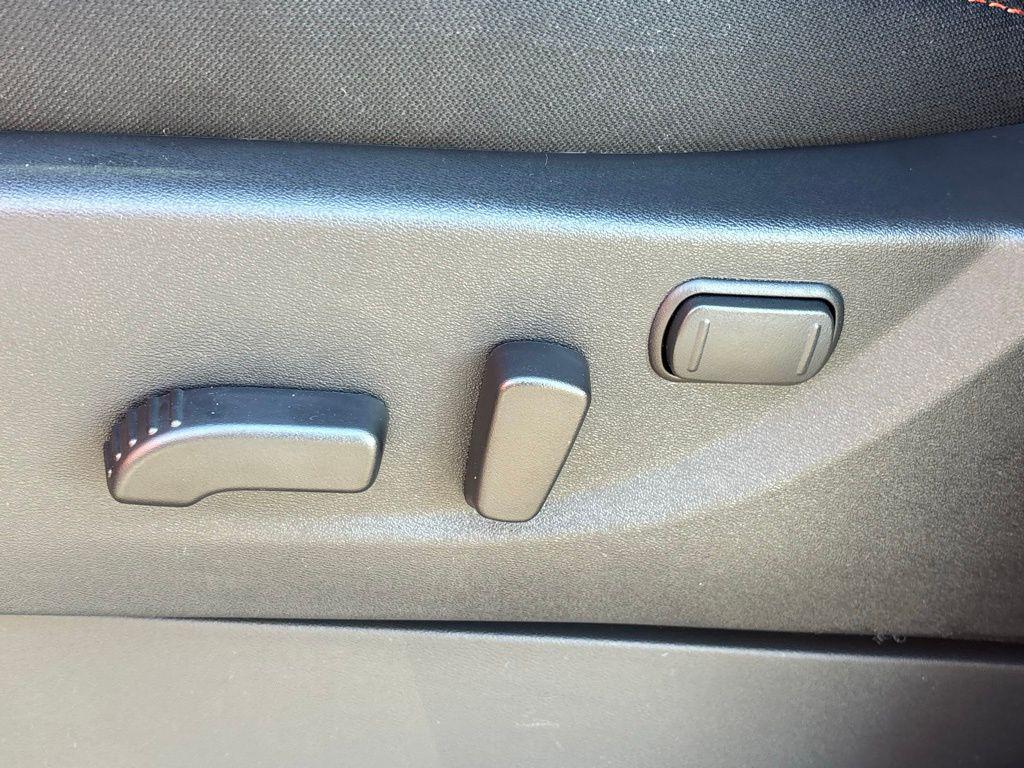 new 2025 Nissan Frontier car, priced at $42,600