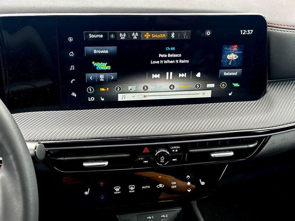 new 2025 Nissan Kicks car, priced at $31,625