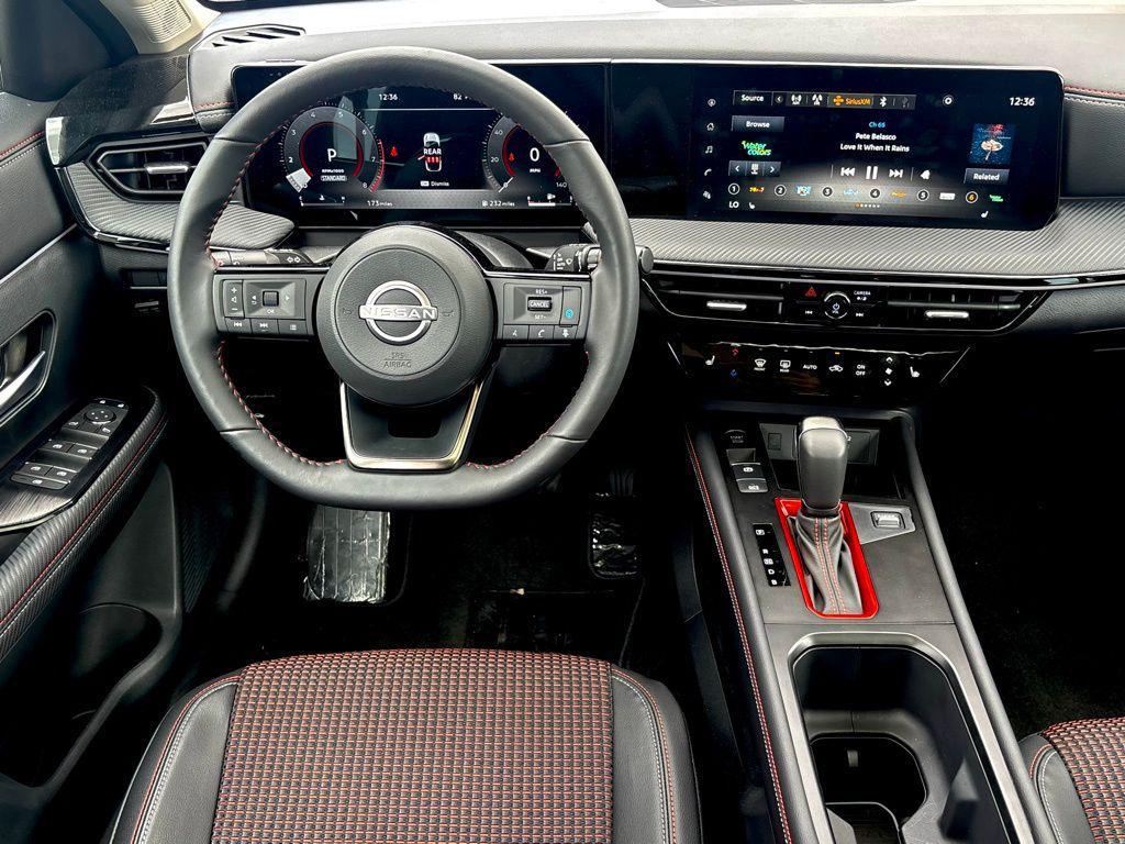 new 2025 Nissan Kicks car, priced at $31,625