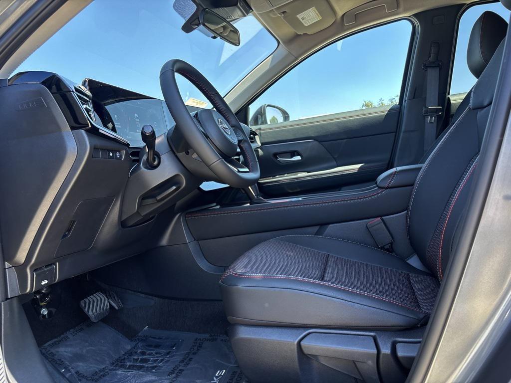 new 2025 Nissan Kicks car, priced at $26,750