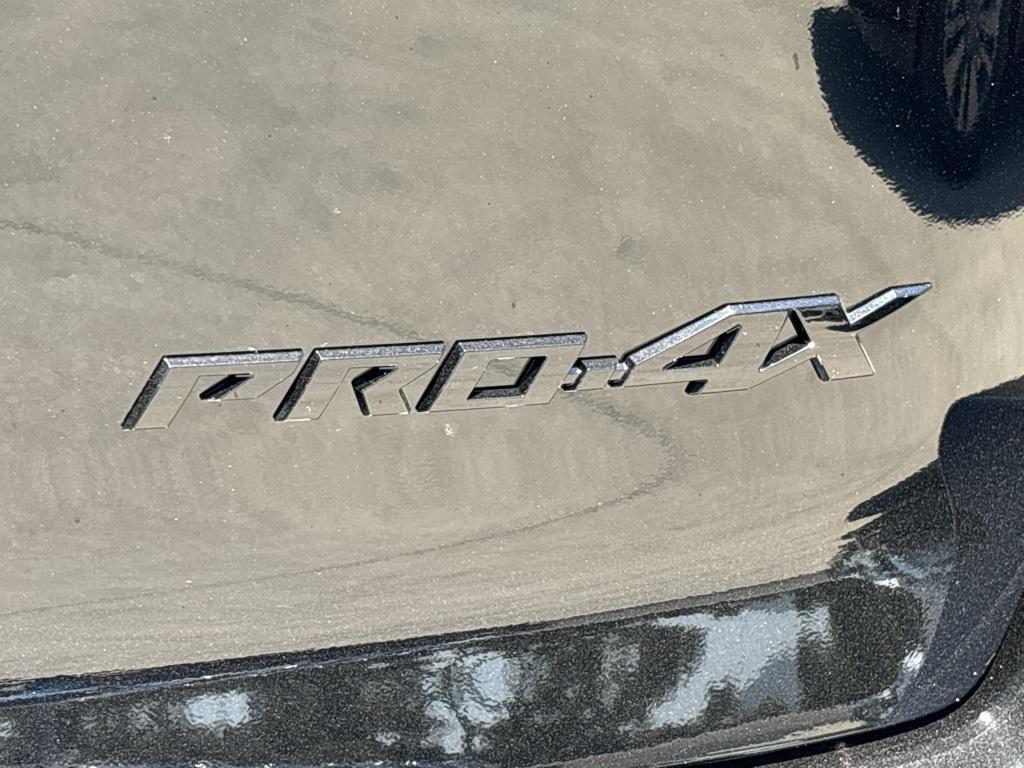 new 2025 Nissan Armada car, priced at $79,355