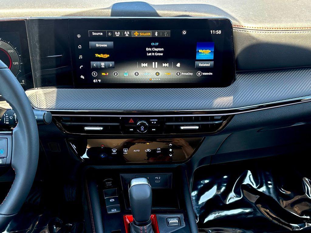 new 2025 Nissan Kicks car, priced at $27,950