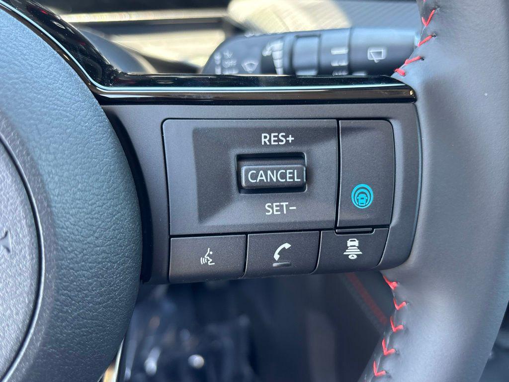 new 2025 Nissan Kicks car, priced at $27,950