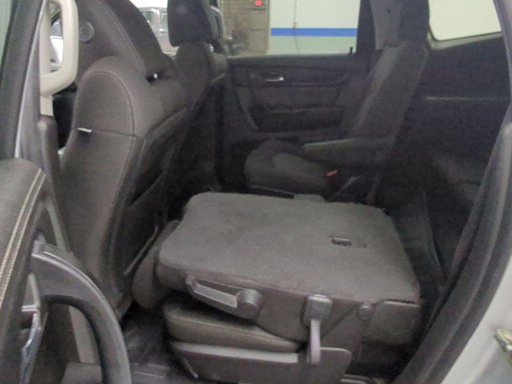 used 2015 Chevrolet Traverse car, priced at $8,435
