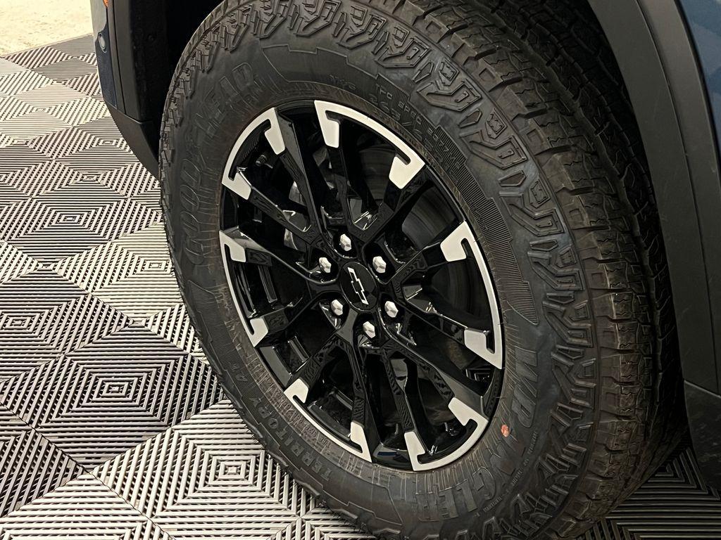 new 2026 Chevrolet Traverse car, priced at $57,991