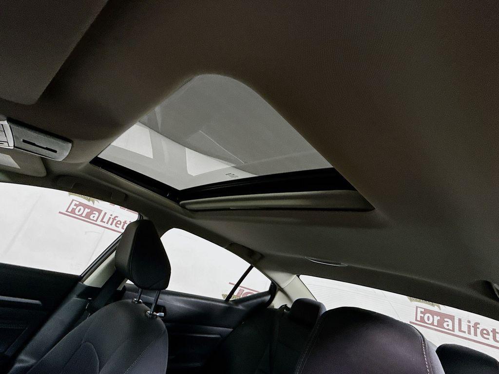 used 2019 Nissan Altima car