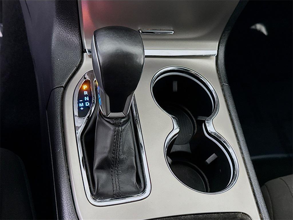 used 2021 Jeep Grand Cherokee car, priced at $21,894