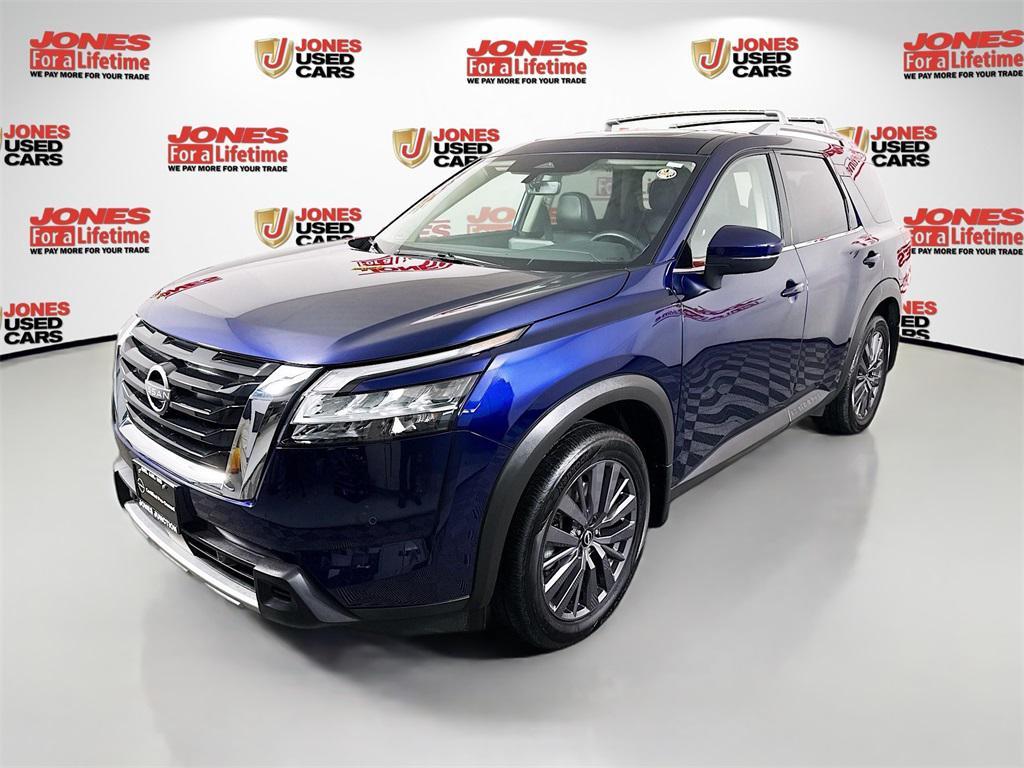 used 2024 Nissan Pathfinder car, priced at $33,998