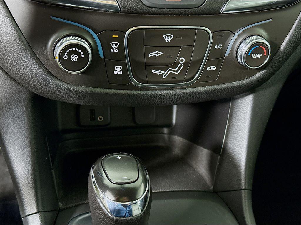 used 2018 Chevrolet Equinox car, priced at $14,995