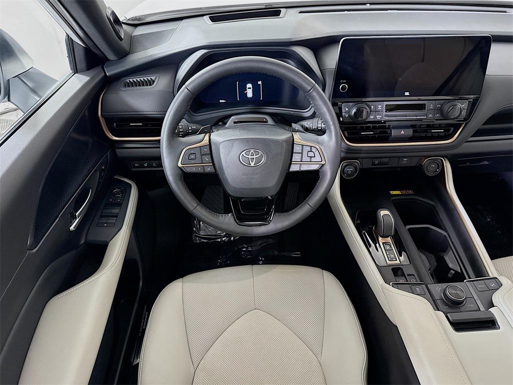 used 2025 Toyota Grand Highlander Hybrid car, priced at $60,987