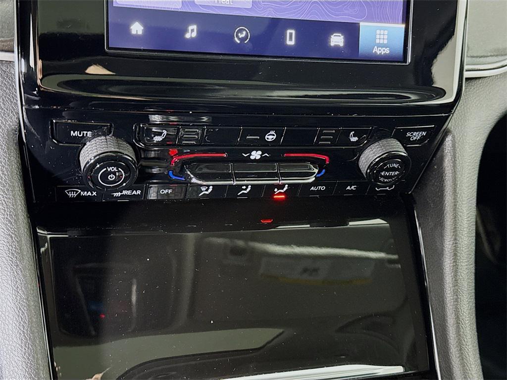 used 2023 Jeep Grand Cherokee car, priced at $29,995