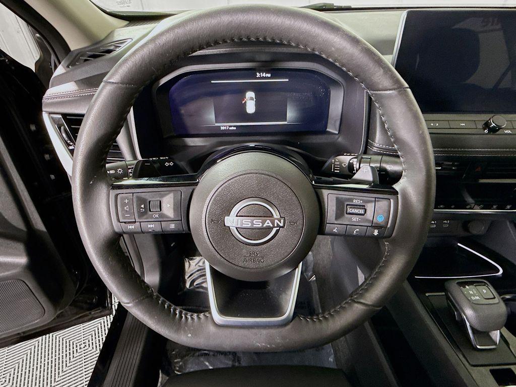 used 2024 Nissan Rogue car, priced at $31,995