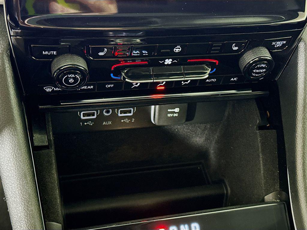 used 2021 Jeep Grand Cherokee L car, priced at $29,998