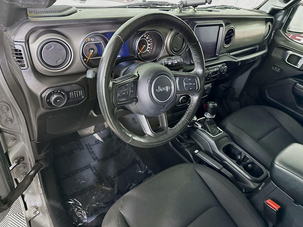 used 2022 Jeep Wrangler Unlimited car, priced at $42,998