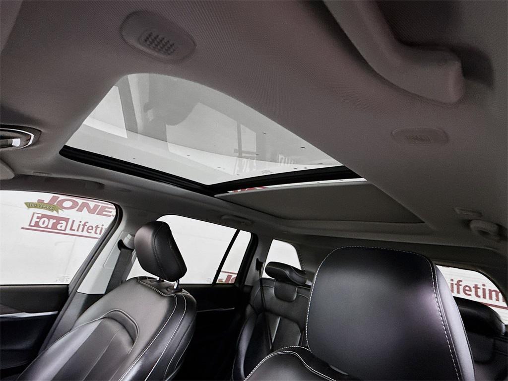 used 2023 Jeep Grand Cherokee 4xe car, priced at $28,996