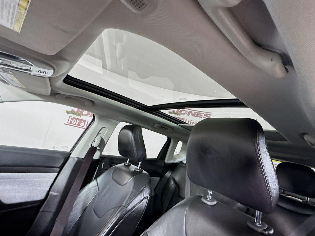 used 2022 Jeep Compass car, priced at $23,998
