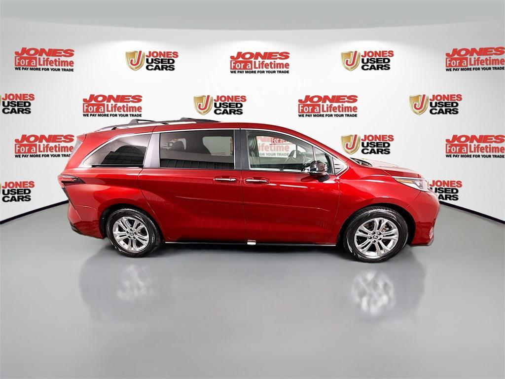 used 2022 Toyota Sienna car, priced at $35,998