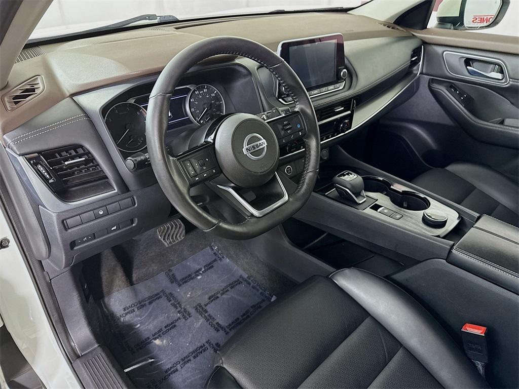 used 2021 Nissan Rogue car, priced at $22,996