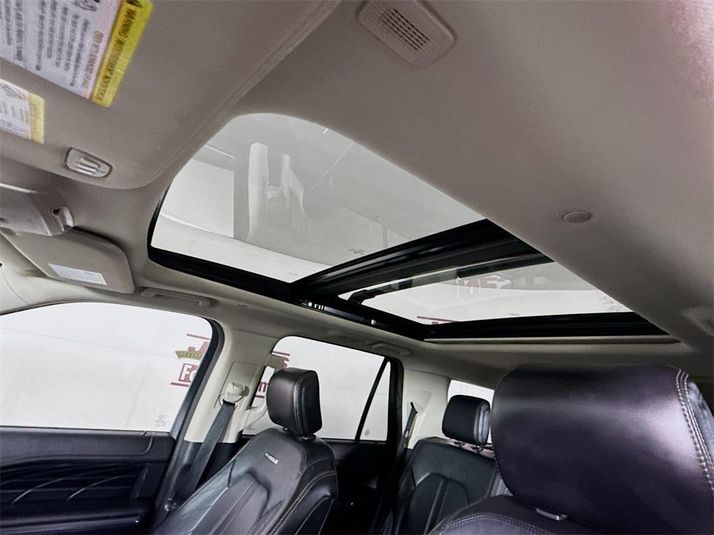 used 2019 Ford Expedition car, priced at $31,987