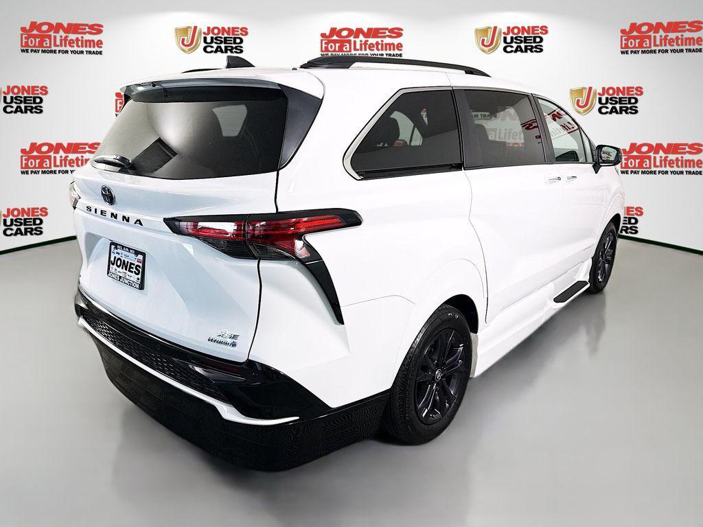 used 2024 Toyota Sienna car, priced at $69,998