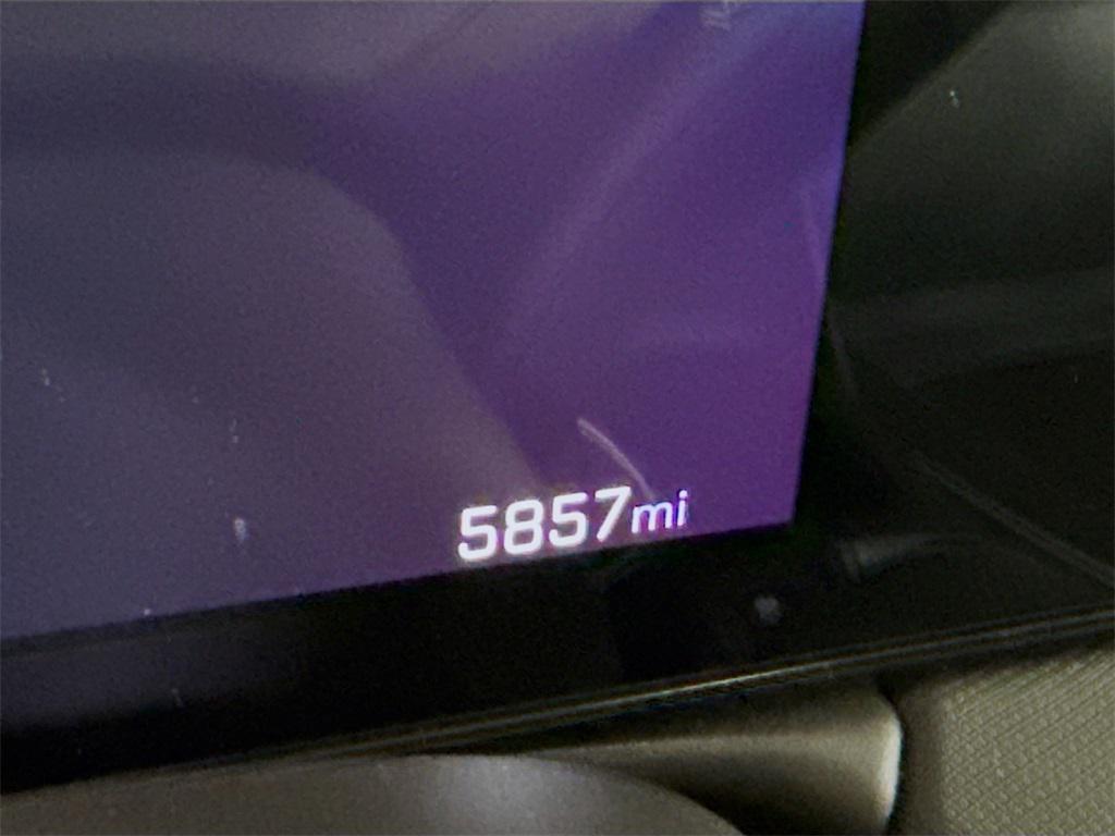 used 2025 Chevrolet TrailBlazer car, priced at $23,987