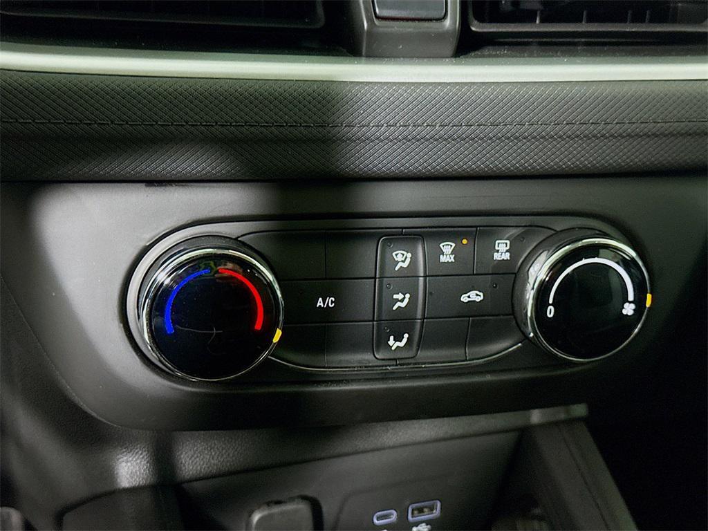 used 2025 Chevrolet TrailBlazer car, priced at $23,987