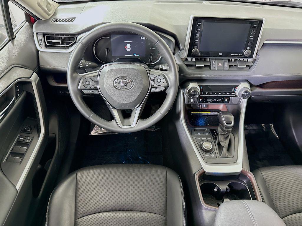 used 2021 Toyota RAV4 car, priced at $31,998