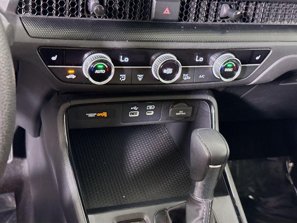 used 2023 Honda CR-V car, priced at $29,987
