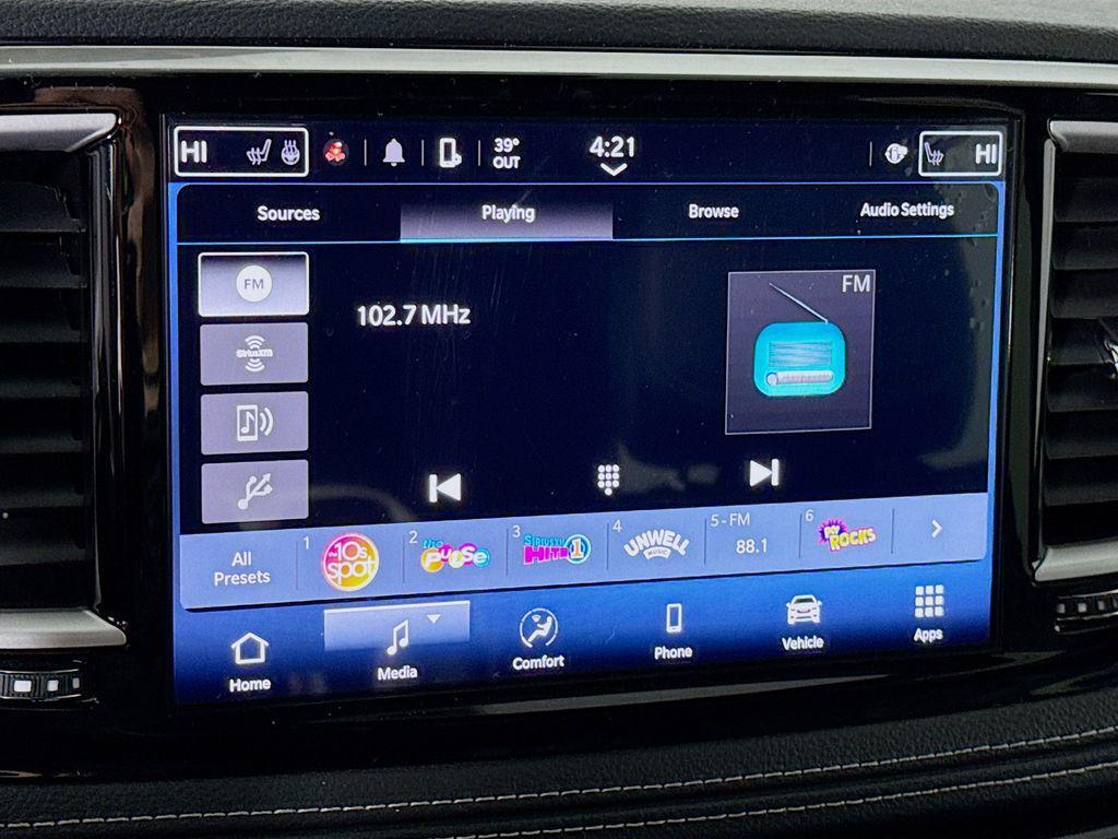 used 2025 Chrysler Pacifica Hybrid car, priced at $35,810