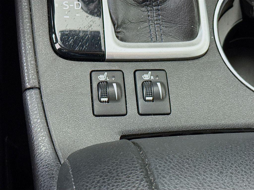 used 2019 Toyota Highlander car, priced at $29,998